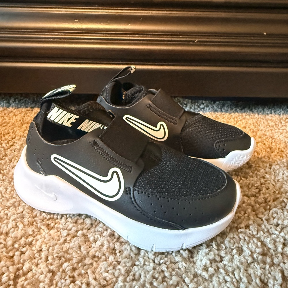 Nike Kids Black and White Slip-On Sneakers